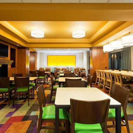 Fairfield Inn & Suites Louisville Downtown Екстер'єр фото