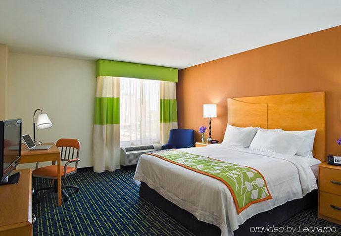 Fairfield Inn & Suites Louisville Downtown Екстер'єр фото