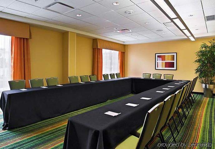Fairfield Inn & Suites Louisville Downtown Екстер'єр фото