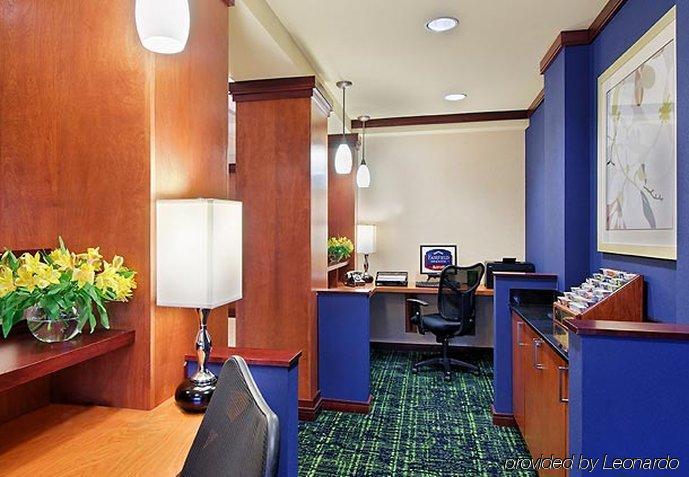 Fairfield Inn & Suites Louisville Downtown Екстер'єр фото