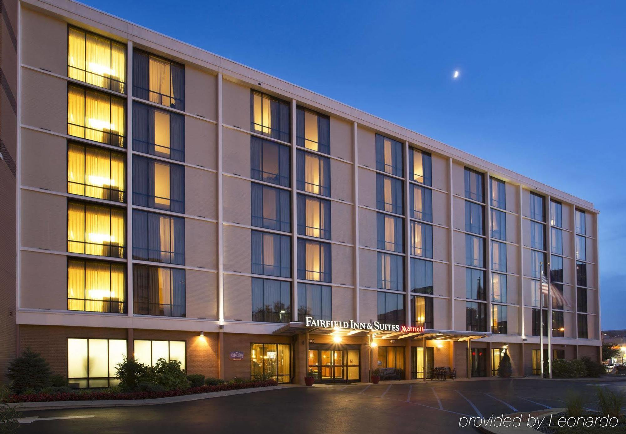 Fairfield Inn & Suites Louisville Downtown Екстер'єр фото